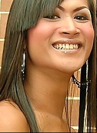 Bathtub fun for this ladyboy...